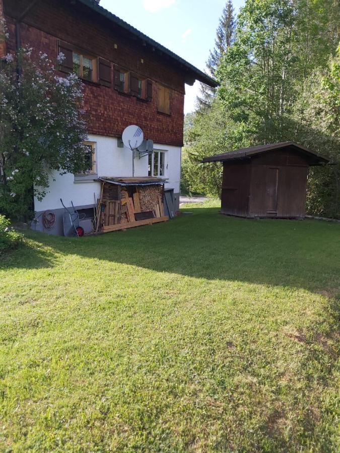 Kleine Ferienwohnung Am Rande Der Wildnis Sibratsgfäll エクステリア 写真
